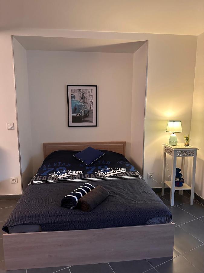 Un Studio Dans La Residence Sjt Alençon Extérieur photo