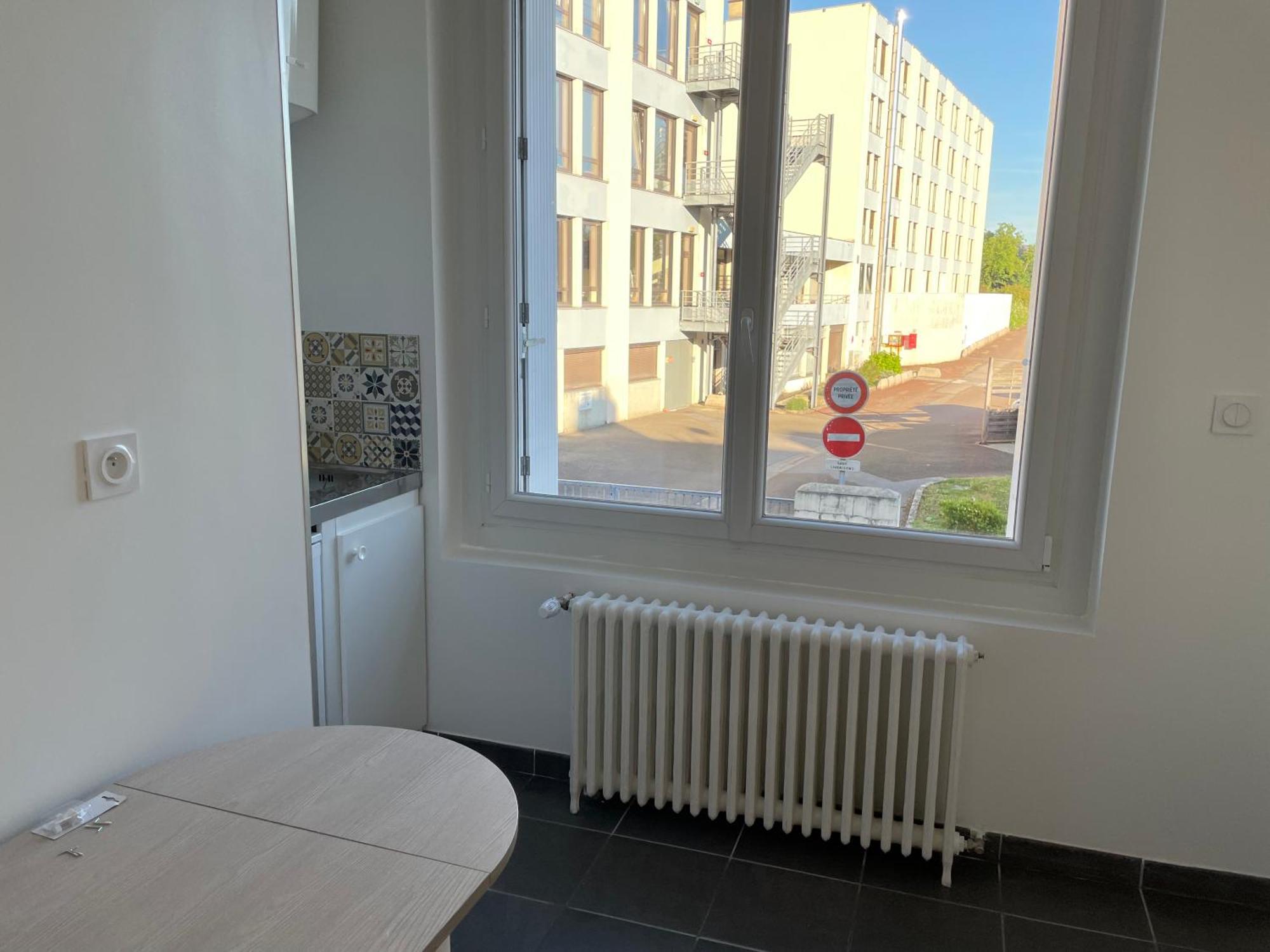 Un Studio Dans La Residence Sjt Alençon Extérieur photo